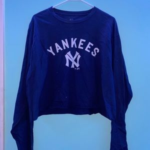 NY Yankees long sleeve